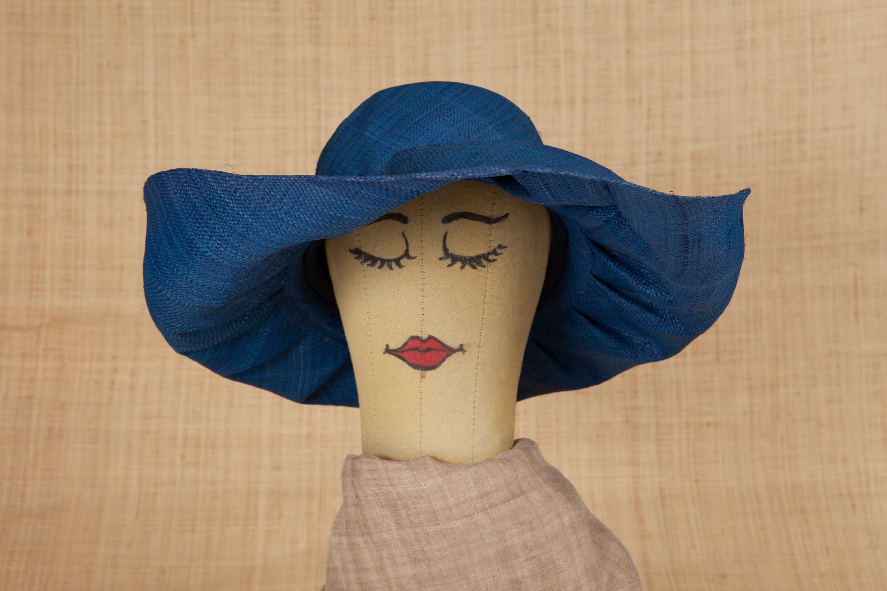 Raffia Hat Natural Color – Suzaniworlddesigns