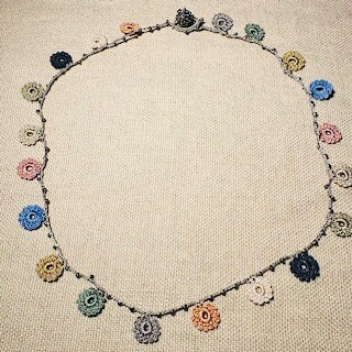 Classic Flower Short Crochet Necklace