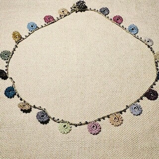 Classic Flower Short Crochet Necklace