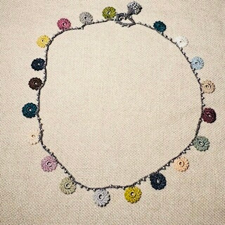 Classic Flower Short Crochet Necklace