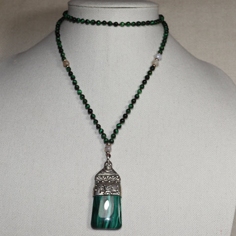 Malachite Stone with Malachite Chain