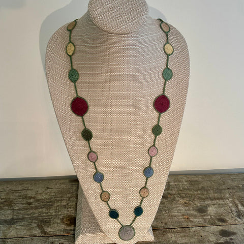 Circles Crochet Necklace, Clasp