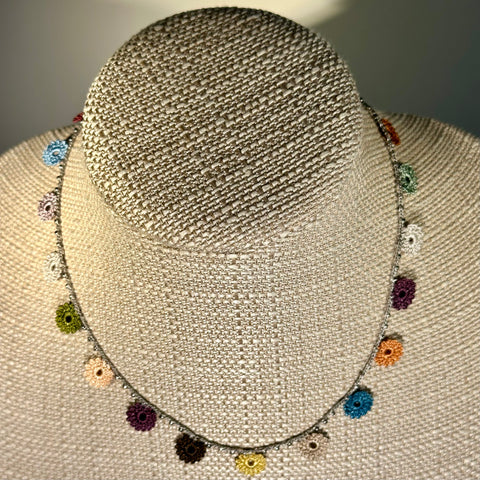 Classic Flower Short Crochet Necklace