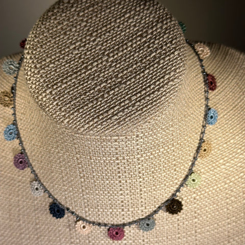 Classic Flower Short Crochet Necklace