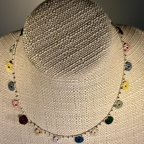 Classic Flower Short Crochet Necklace