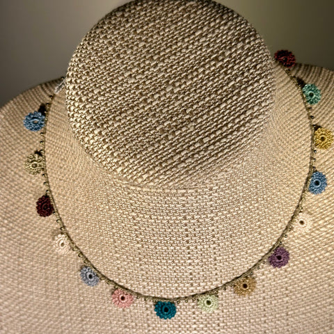 Classic Flower Short Crochet Necklace