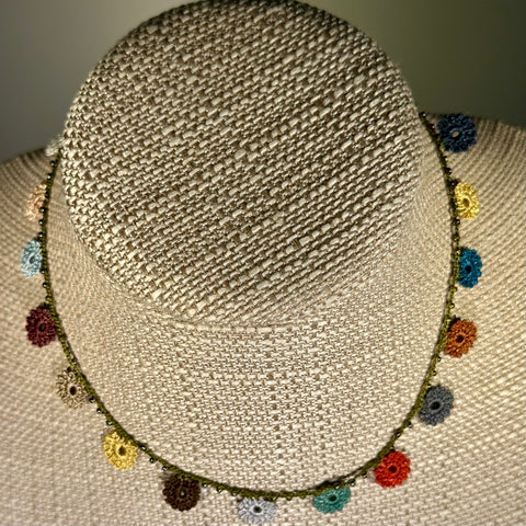 Classic Flower Short Crochet Necklace