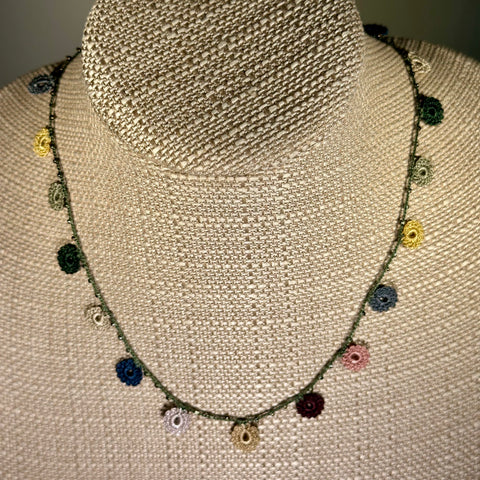 Classic Flower Short Crochet Necklace