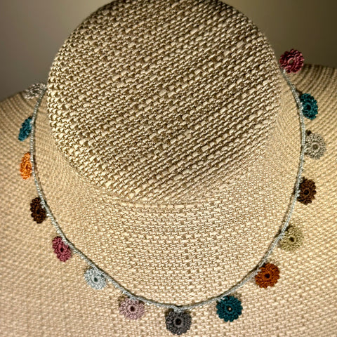 Classic Flower Short Crochet Necklace