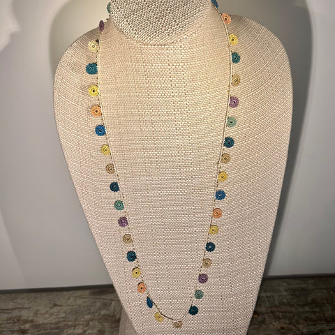 Classic Flower Medium Crochet Necklace