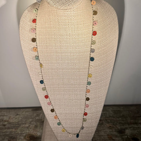 Classic Flower Medium Crochet Necklace