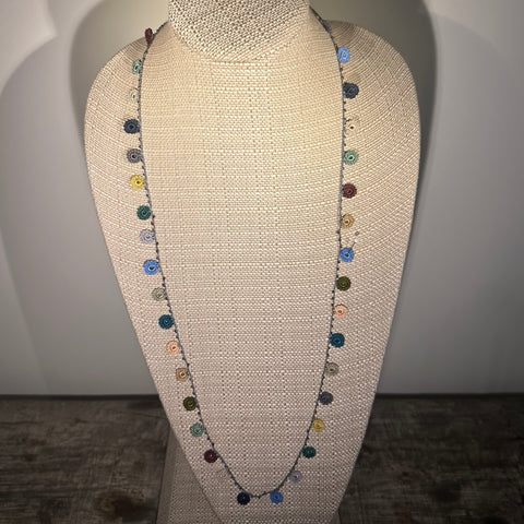Classic Flower Medium Crochet Necklace