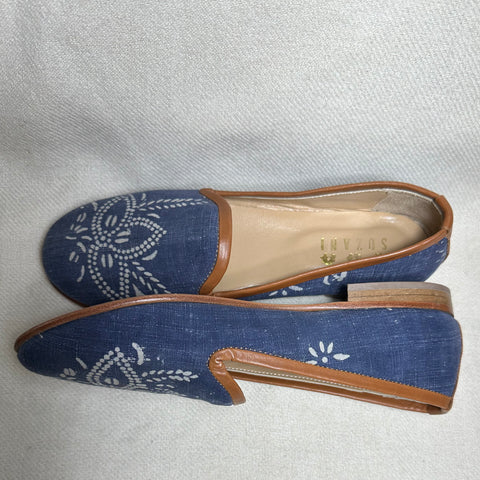 Indigo Shoes Size 39 (American sizing 8.5)