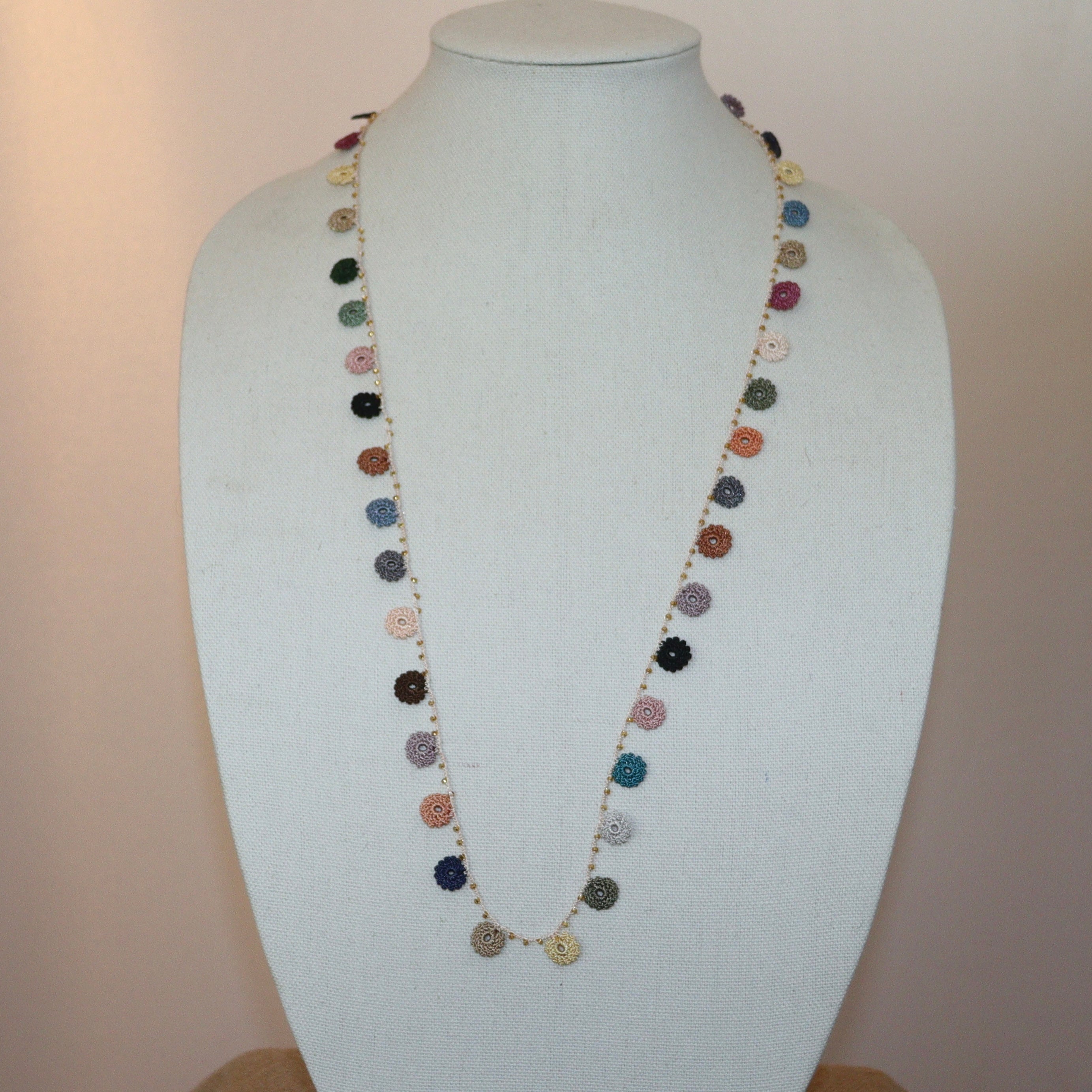 Ivory Chain Classic Flower Medium Crochet Necklace – Suzaniworlddesigns